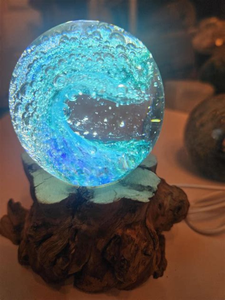 Crashing Waves Statue {Handmade Items From Amazon}
