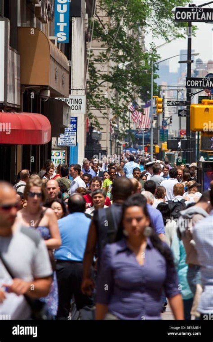 Downtown Manhattan sidewalk
