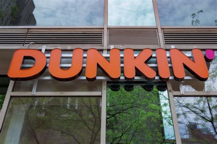 dunkin donuts store in manhattan