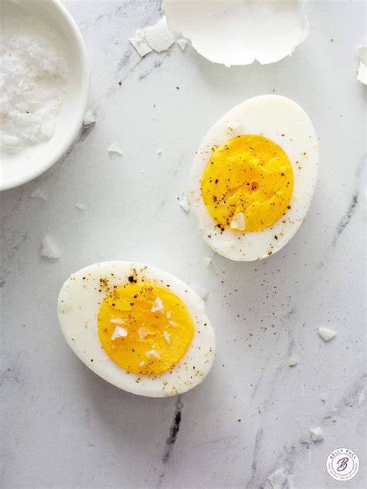 Hard-boiled egg