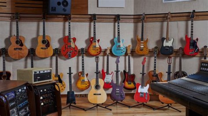 Mark Knopfler Guitar Collection Sets Christie's World Record