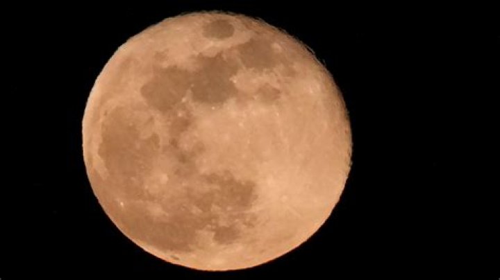 The Best Ways to Watch This Weekend's Supermoon