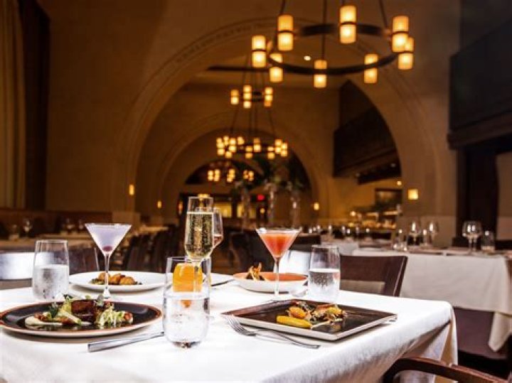 The Sophisticated Man's Guide to Fine Dining